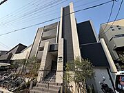 石橋阪大前駅より徒歩6分 1階 築2年8ヶ月の賃貸物件