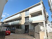 石橋阪大前駅より徒歩8分 1階 築9年の賃貸物件