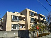 雲雀丘花屋敷駅より徒歩10分 1階 築38年の賃貸物件