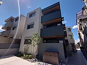 石橋阪大前駅より徒歩8分 1階 築1年2ヶ月の賃貸物件