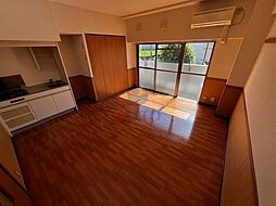 阪急宝塚本線 服部天神駅 徒歩10分の賃貸マンション 1階ワンルームのリビング/ダイニング