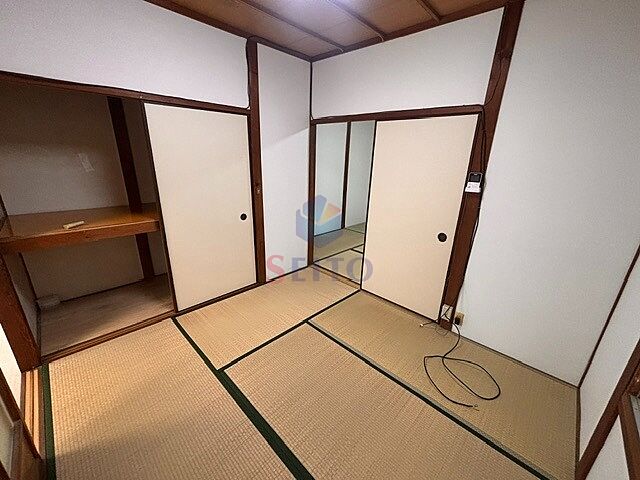 寝室