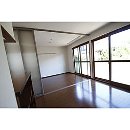 シャンド　フルール 2階2DKのリビング/ダイニング