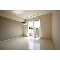 ポルト・ボヌール 1階1LDKのリビング/ダイニング