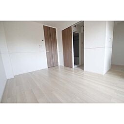 フォンテーヌ春日 2階1LDKのリビング/ダイニング