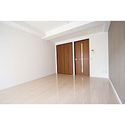 フロンティア・コンフォート研究学園 7階1Kのリビング/ダイニング