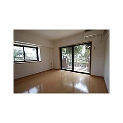 グランドパレスNS-5 2階1DKのリビング/ダイニング