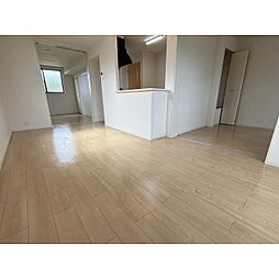 Shalion　B 2階2LDKのリビング/ダイニング