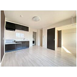 雫VII 206 2階1LDKのリビング/ダイニング