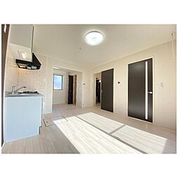 雫VII 103 1階1LDKのリビング/ダイニング