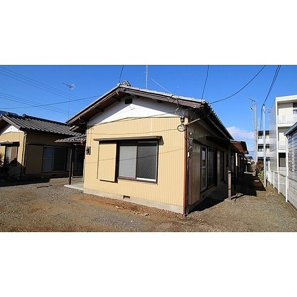 detached 茨城県牛久市栄町1丁目

地図を見る