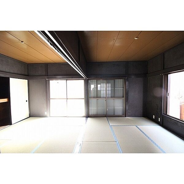 detached 茨城県牛久市猪子町

地図を見る