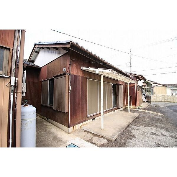 detached 茨城県牛久市猪子町

地図を見る