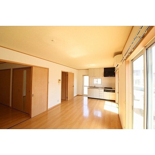 detached 茨城県牛久市上柏田2丁目

地図を見る