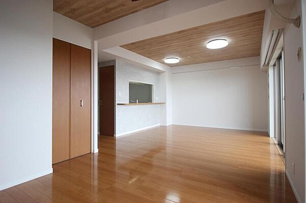 apartment 茨城県土浦市港町2丁目
地図を見る