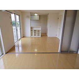 サンフローラＤ 201 2階2LDKのリビング/ダイニング