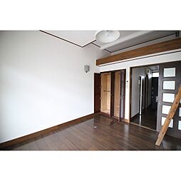 ヴィレッジ日の丸 105 1階1Kのリビング/ダイニング