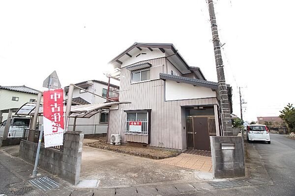 detached 茨城県稲敷郡阿見町大字曙
地図を見る