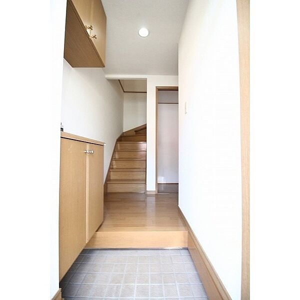 apartment 茨城県稲敷市上根本
上根本の賃貸情報を見る
物件地図