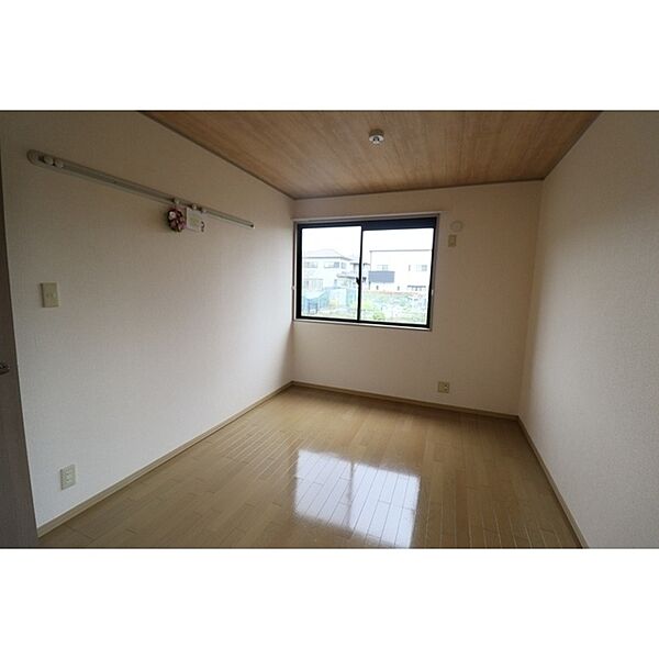 apartment 茨城県龍ケ崎市久保台2丁目
地図を見る