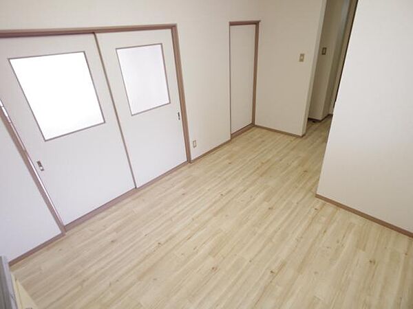 奈良県大和高田市曽大根2丁目(賃貸アパート2DK・2階・38.88㎡)の写真 その3
