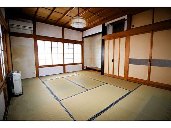 detached 秋田県男鹿市船川港比詰字羽立
地図を見る