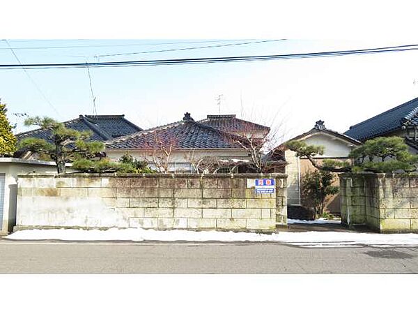 detached 秋田県にかほ市象潟町3丁目塩越13
地図を見る