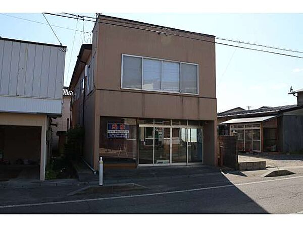 commercial 秋田県由利本荘市石脇字山ノ神16-98
地図を見る