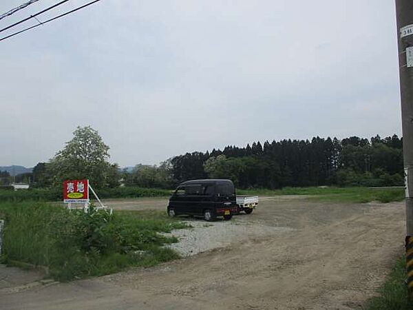 外観：302000009064