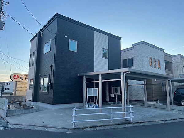 townhouse 青森県青森市小柳1丁目
地図を見る