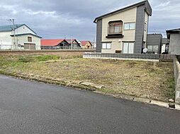 鶴田前田売地