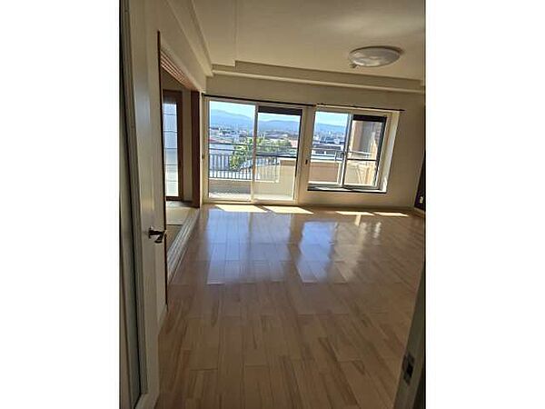 apartment 青森県青森市奥野2丁目1-18
地図を見る