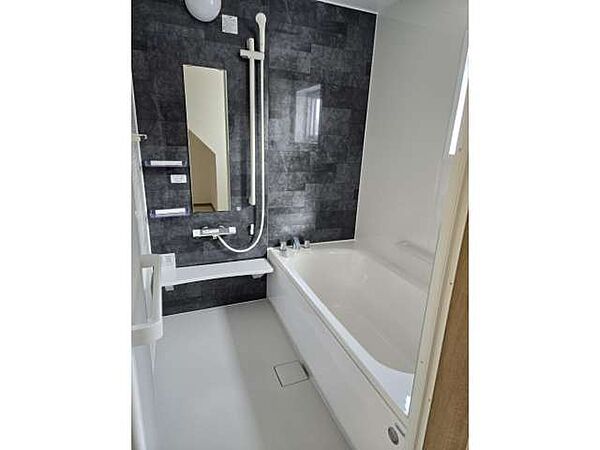 townhouse 青森県青森市浪館前田3丁目7-20(地番3丁目57番地8)
地図を見る