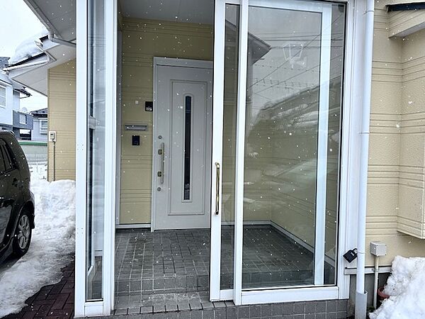detached 岩手県滝沢市湯舟沢222-547
地図を見る