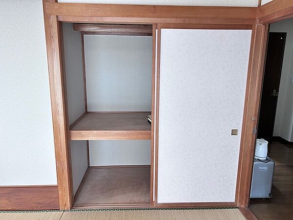 detached 岩手県滝沢市湯舟沢222-547
地図を見る