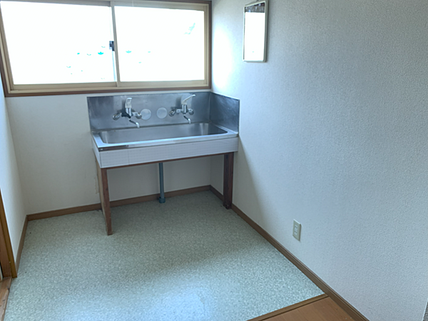 detached 秋田県男鹿市野石字釜谷地1-22
地図を見る