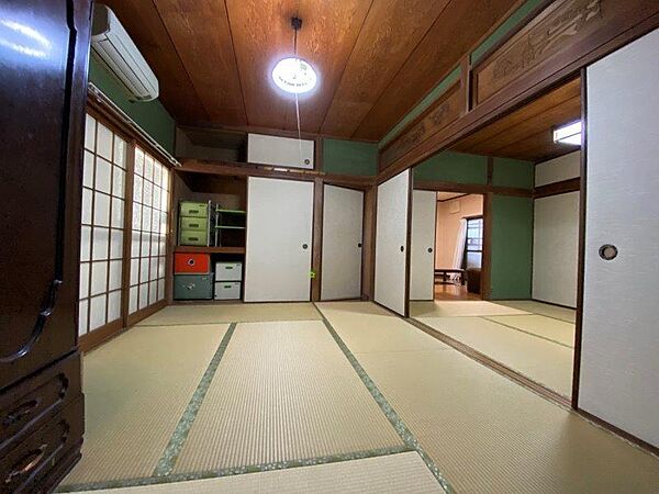 1階　6帖和室2間
