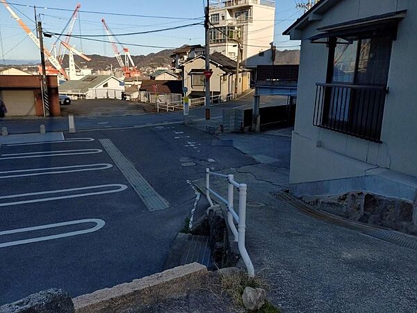 普通車の進入可能です。