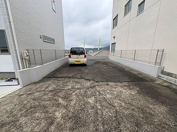 4台分の駐車場