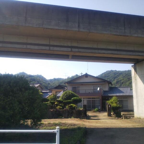 外観：334000273260