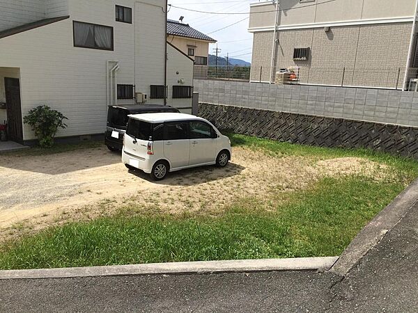 外観：334000271389