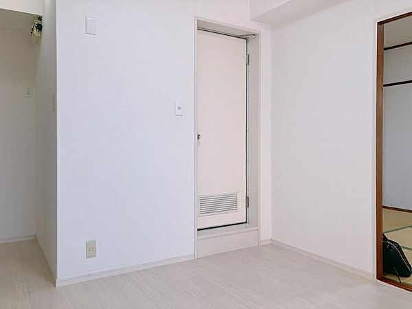 廊下が無い分、デッドスペースなく広さを使ております♪
