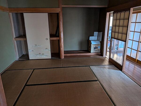 8畳和室