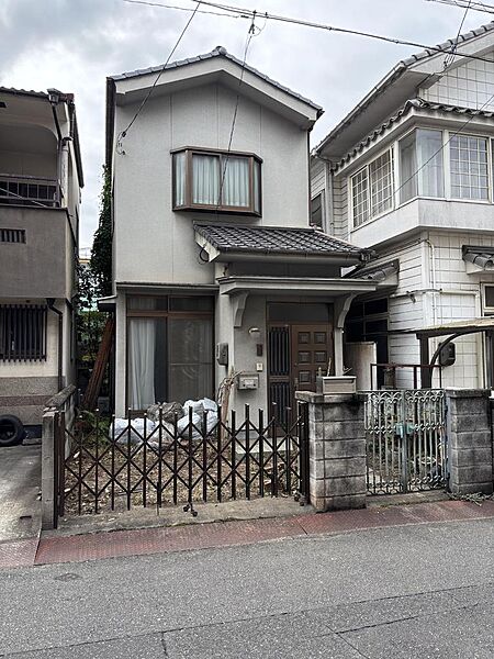 外観：334000218015