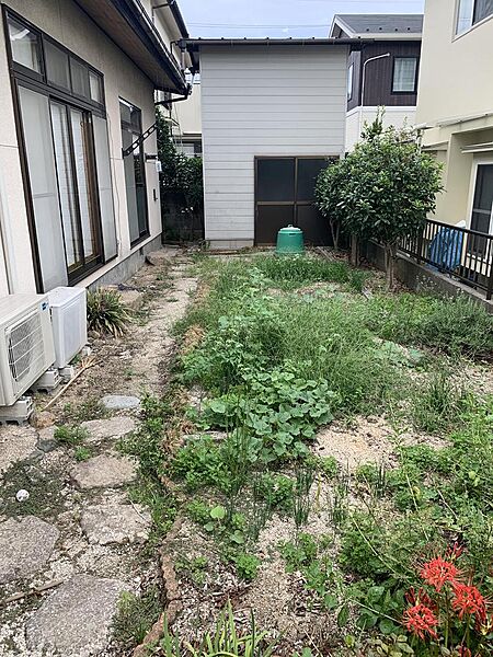 2階建倉庫