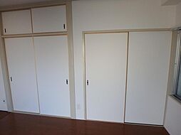 プチビル 301 3階1Kの室内