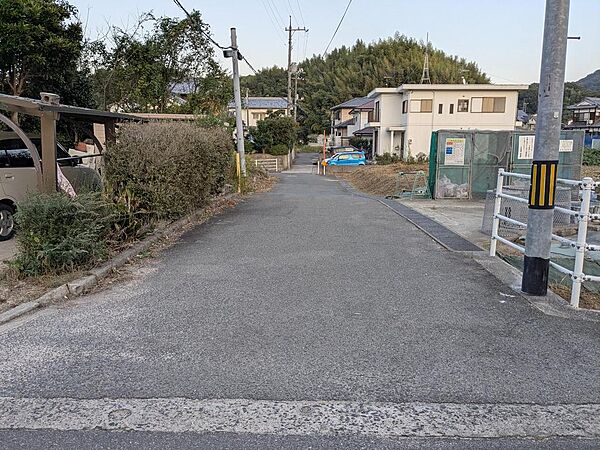 北側道路