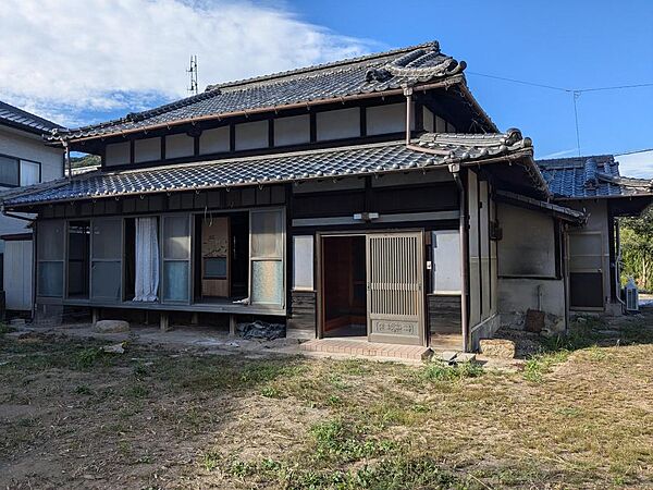 外観：334000263140
