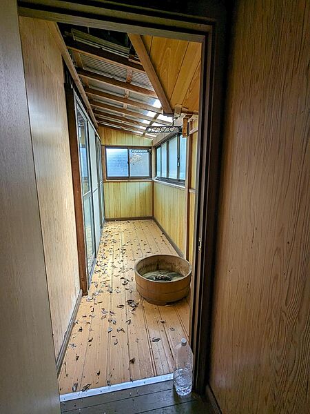 物干し部屋として使用されていました