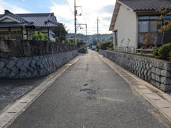 南側道路